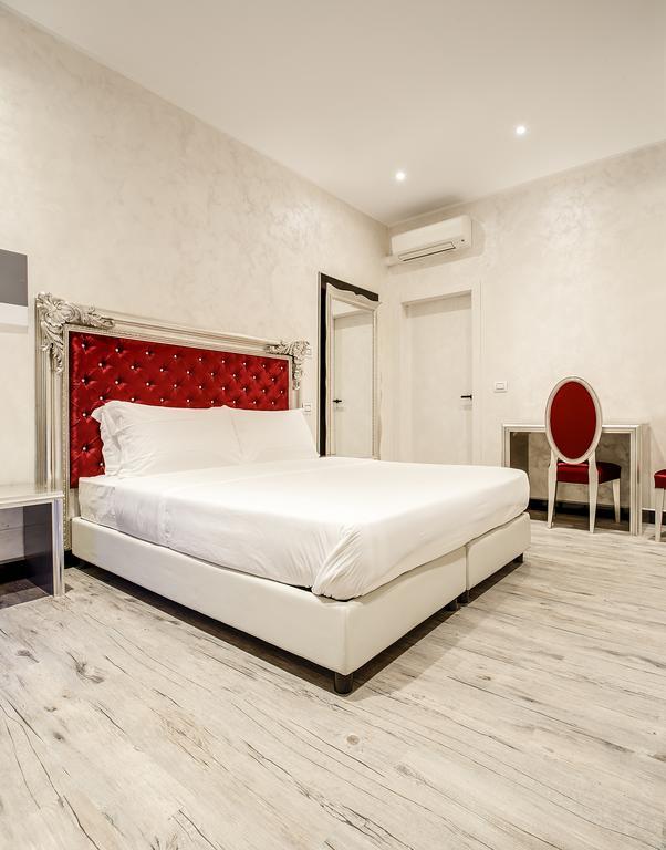 Arena Easy Suites Guesthouse Verona Eksteriør billede